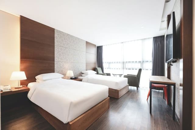Deluxe Twin Room