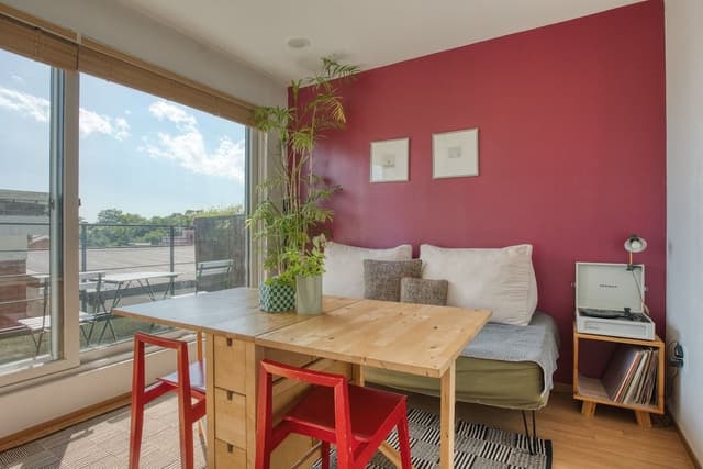 House, City View (Paris)