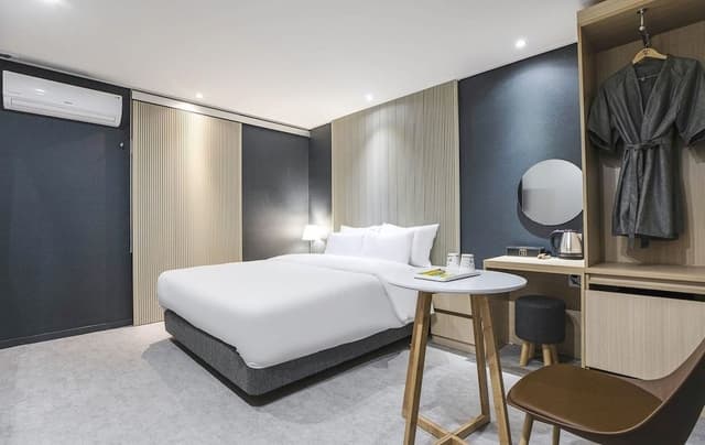 Business Double Room