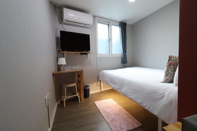 Double Room with Private Bathroom