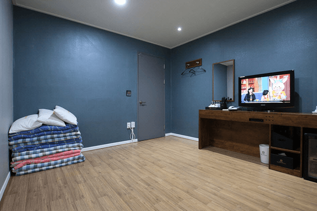 Korean Style Ondol Room