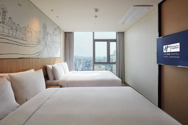 Standard Room, 2 Queen Beds (Free Breakfast)