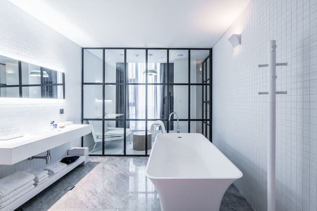 Balcony Suite