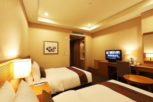 Standard Family Twin Room