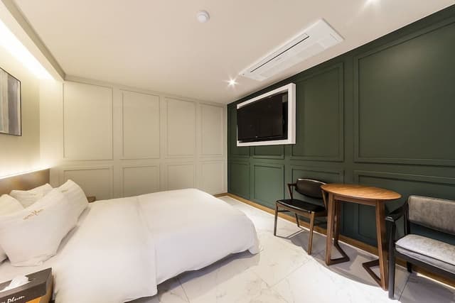 Luxury Room