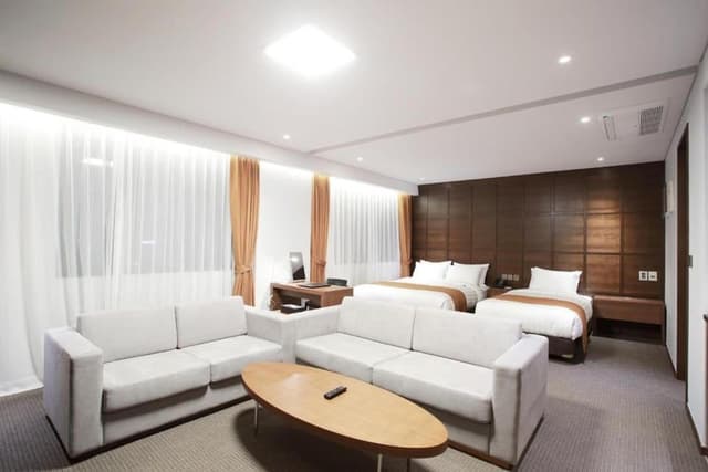 City Suite
