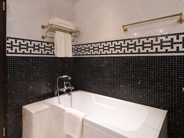 Panoramic Suite