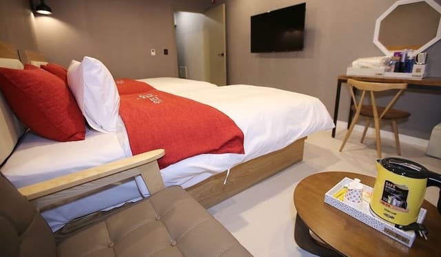 Deluxe Triple Room