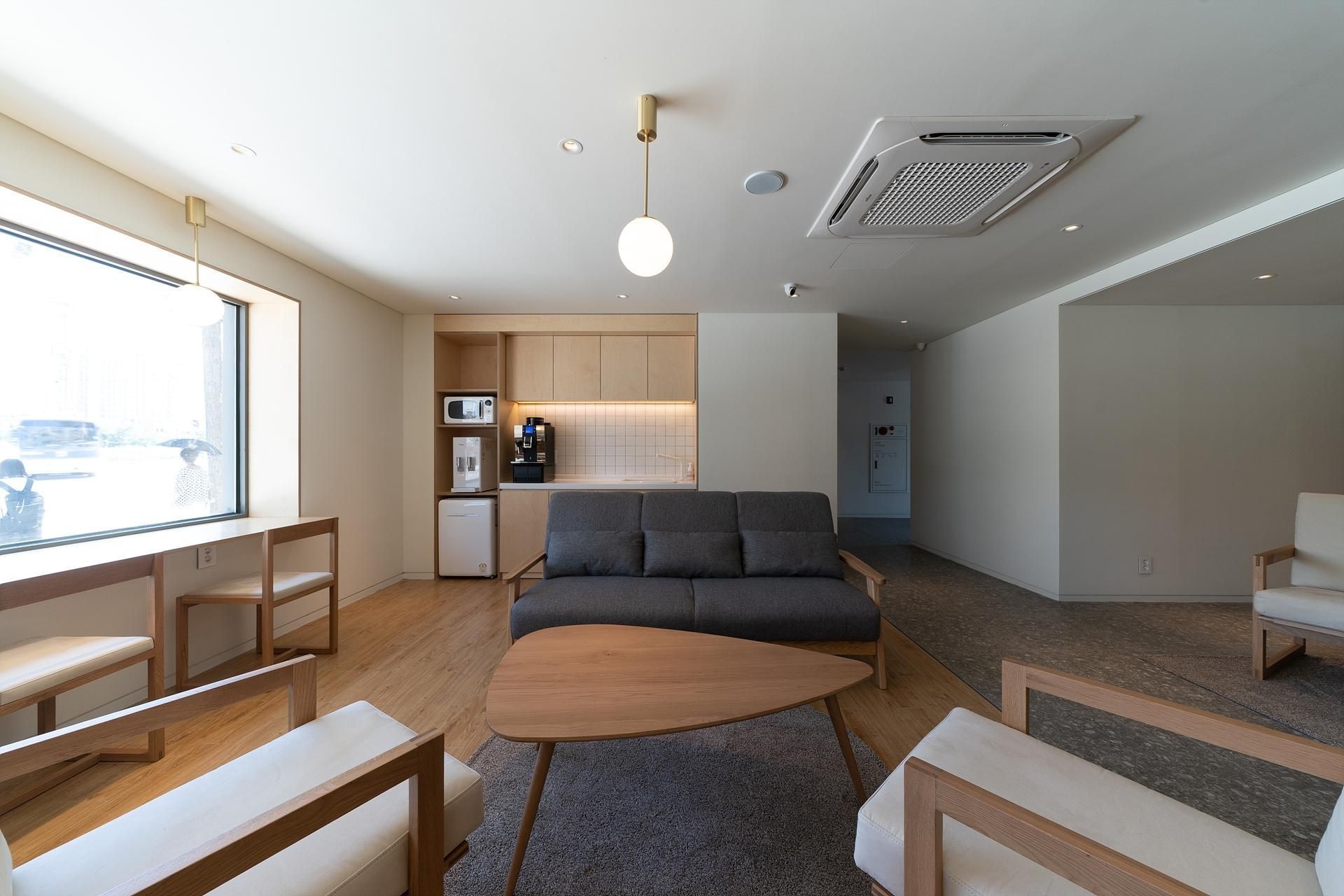 โรงแรมเฮวี ชุนชอน (Heyy Chuncheon Hotel)0