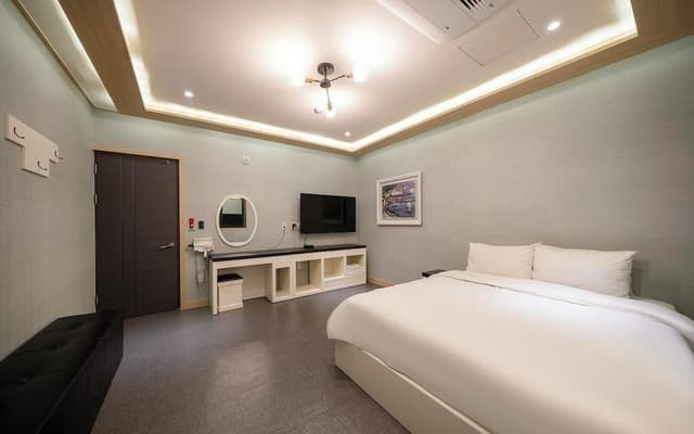 Suite Room