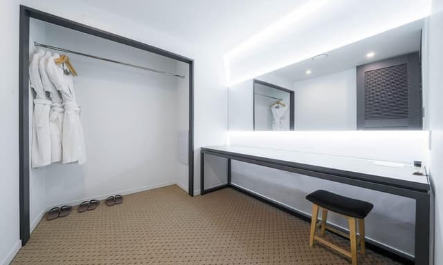 Premium Twin Room