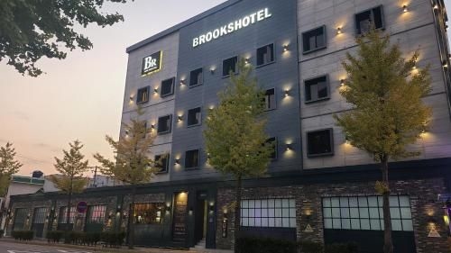 โรงแรมบรู้กส์ ทงย็อง (Brooks Hotel Tongyeong)4