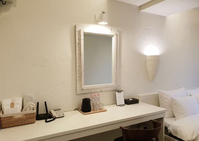 Standard Double Room (3,4F)