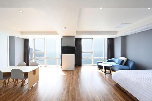 Executive Suite (Ocean View)