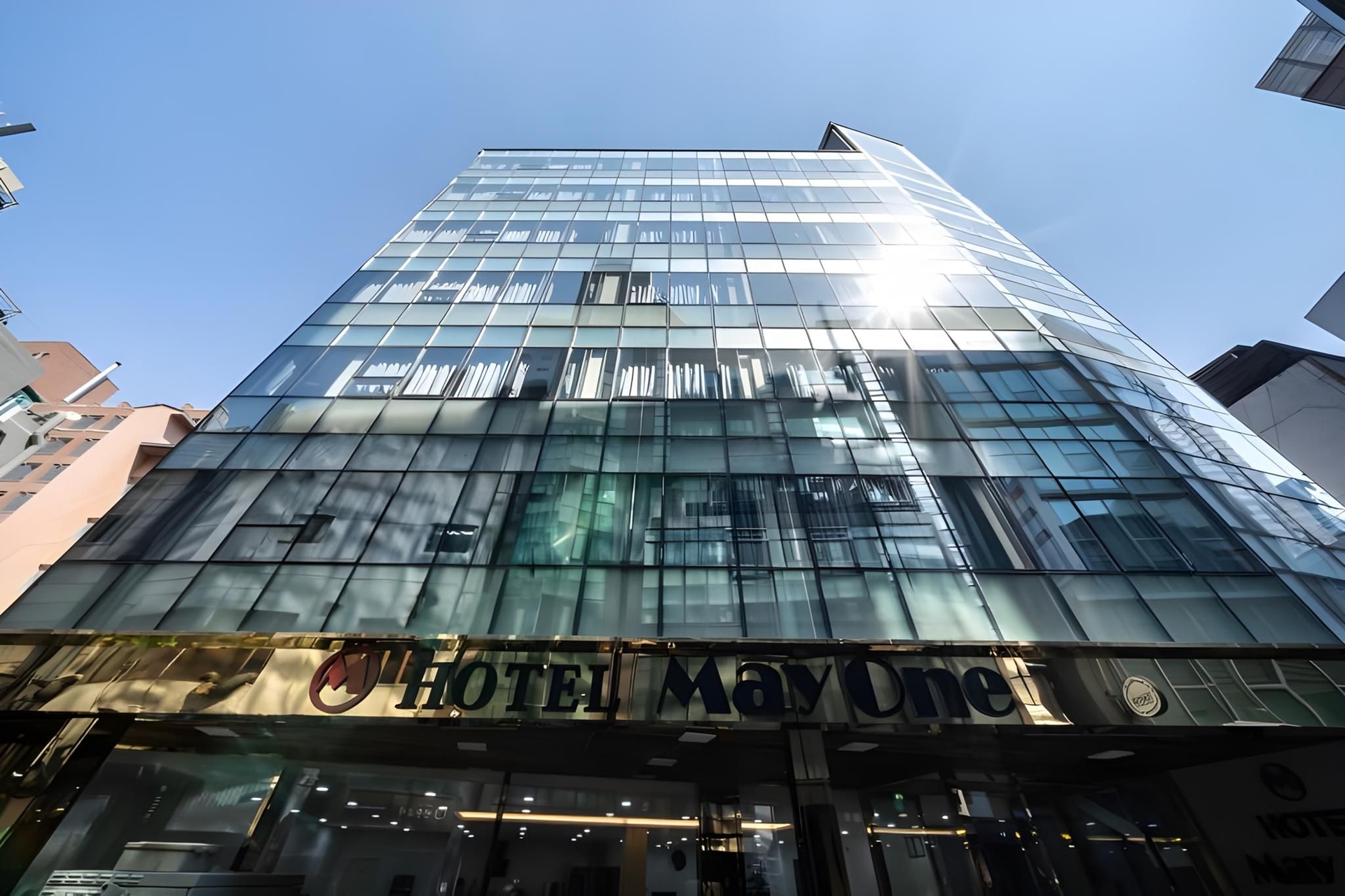 โรงแรมเมย์วัน (Mayone Hotel)0