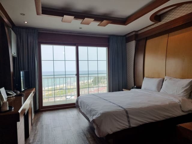 Deluxe Double Room 4F