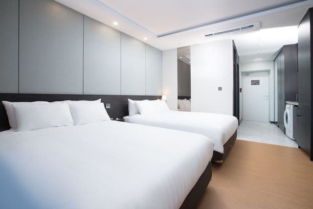 Ocean Pet Family Twin Room (Ocean View) - Pets allowed, Breakfast for 1 person and Weekly Yacht T