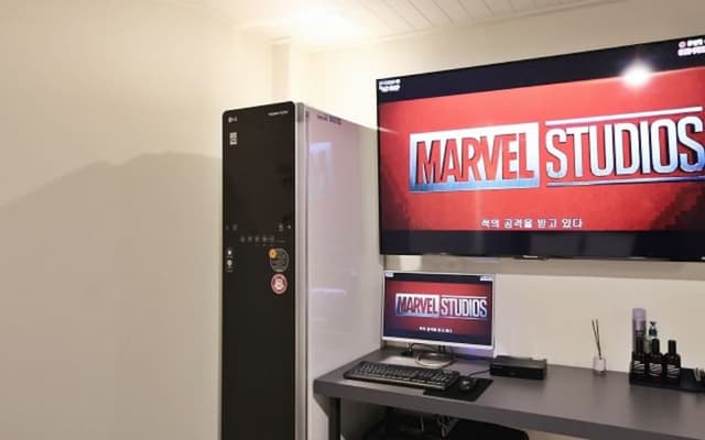 VIP (Movie, Styler/Extra Fee for 2+ Nights including Weekend or National Holidays)