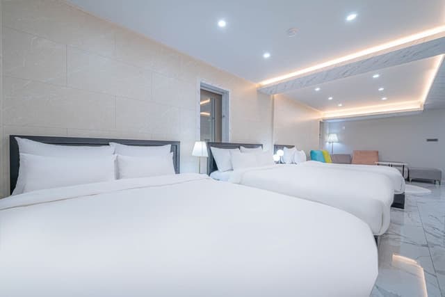 Family Triple Room, Multiple Beds