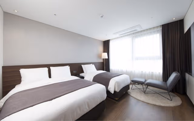 Family Room, Multiple Beds, Non Smoking