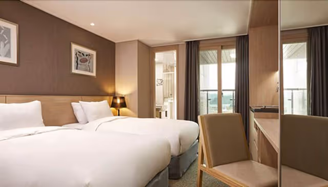 Superior Twin Room