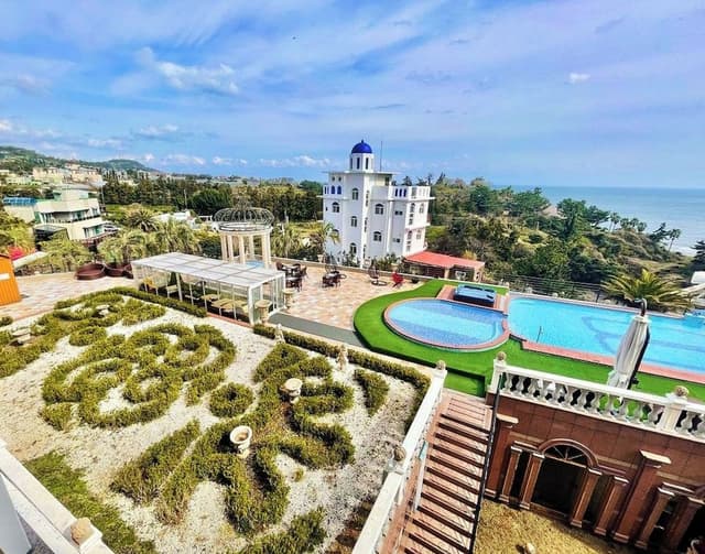 Ocean View King with Jacuzzi