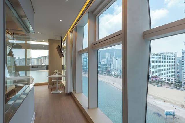 Large Twin Room