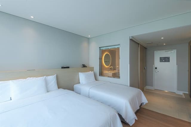 Suite (Twin)