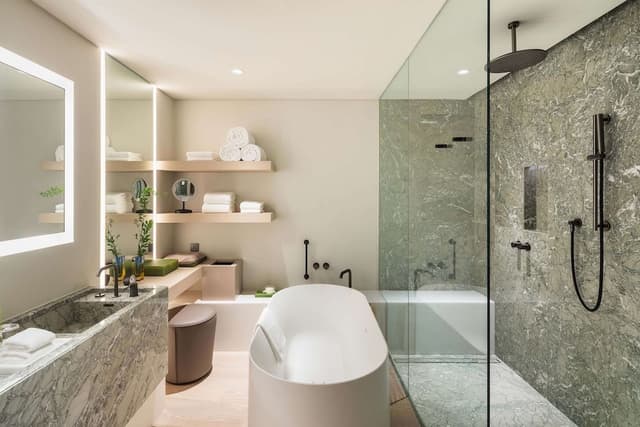 Andaz Suite with 1 King Bed