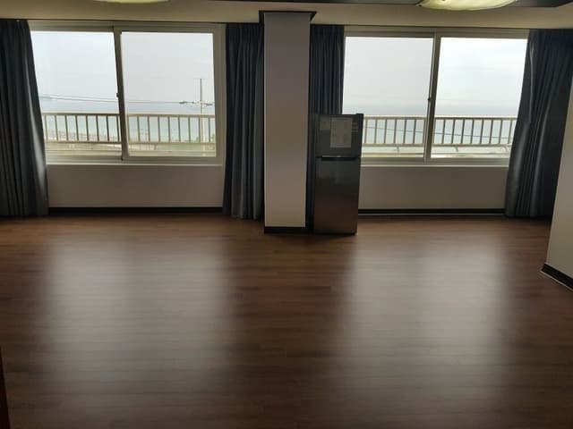 Gallery Suite, Kitchenette, Ocean View (Pension Type)