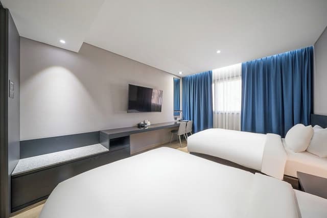 Family Twin Room