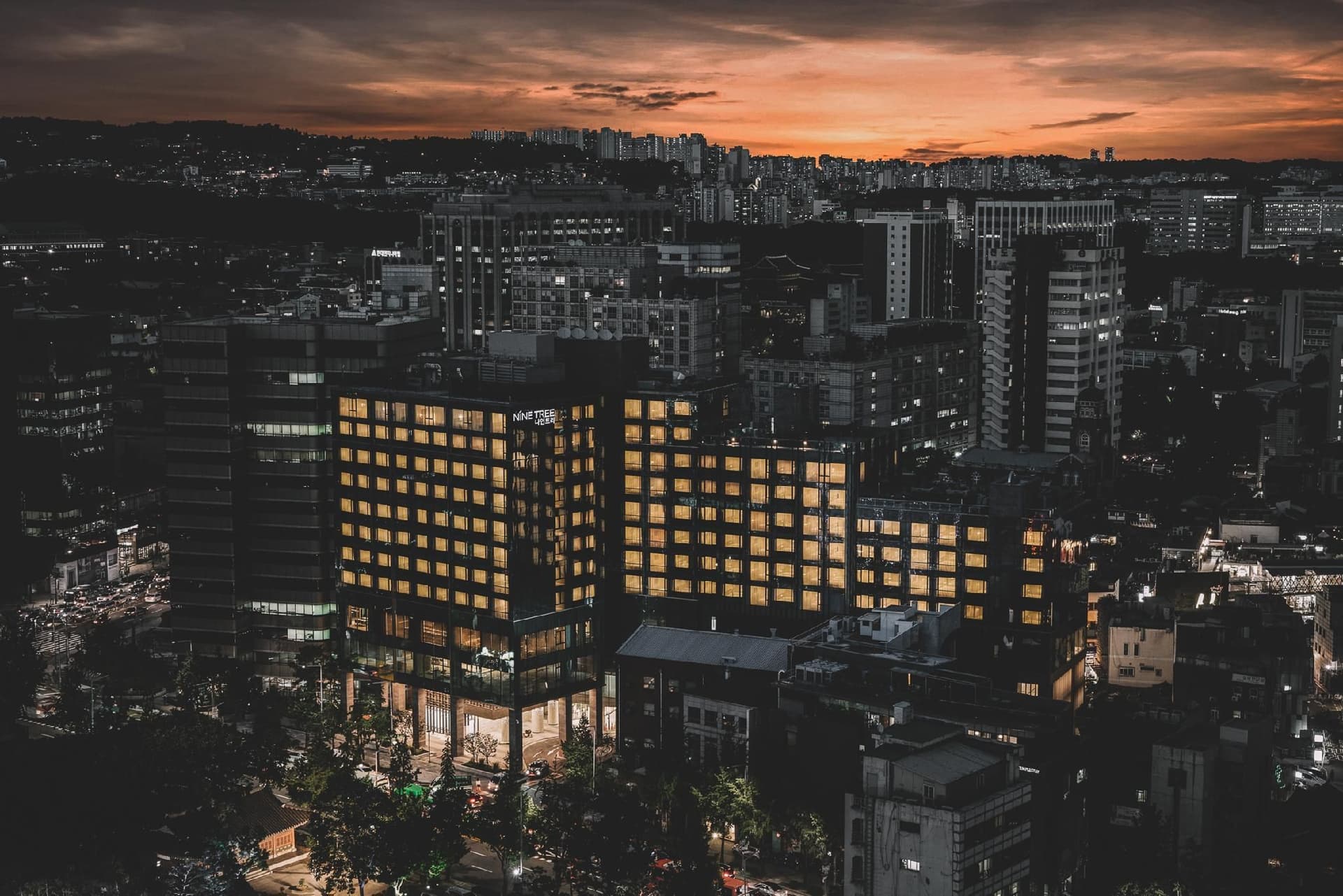 ไนน์ ทรี บาย พาร์นาส โซล อินซาดง ไนน์ ทรี บาย พาร์นาส โซล อินซาดง