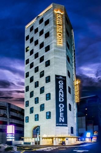 โฮเทล เดอะ แคสเซิล ซินชอน (Hotel the Castle Sincheon)0