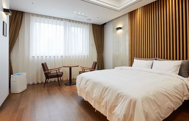 Royal Double Room