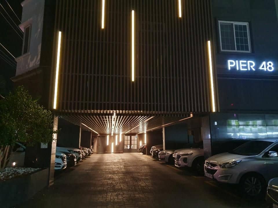Hotel Pier 48 Hotel Pier 48