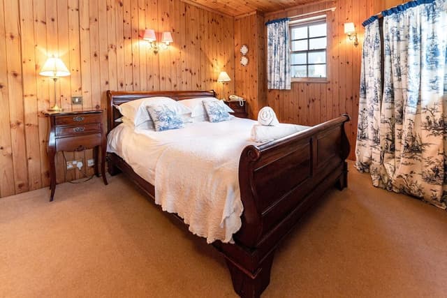 Classic Double Room