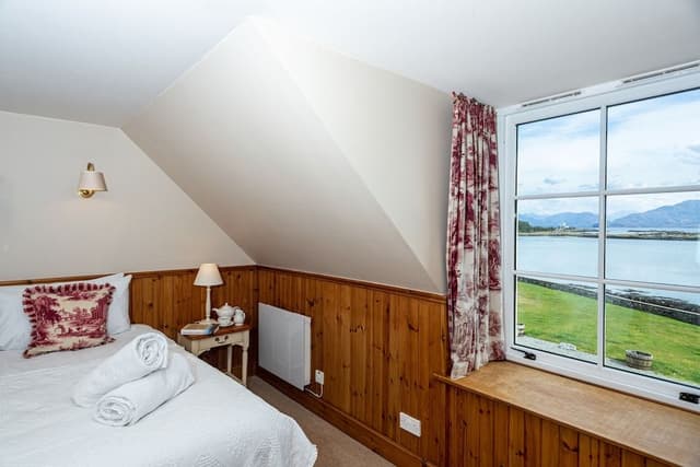 Suite, 1 King Bed