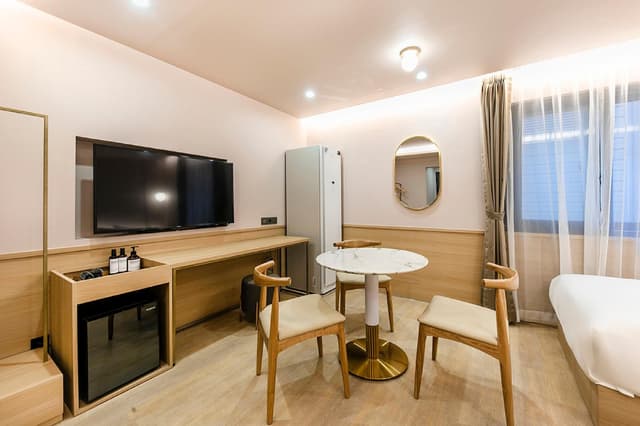VIP Twin Room