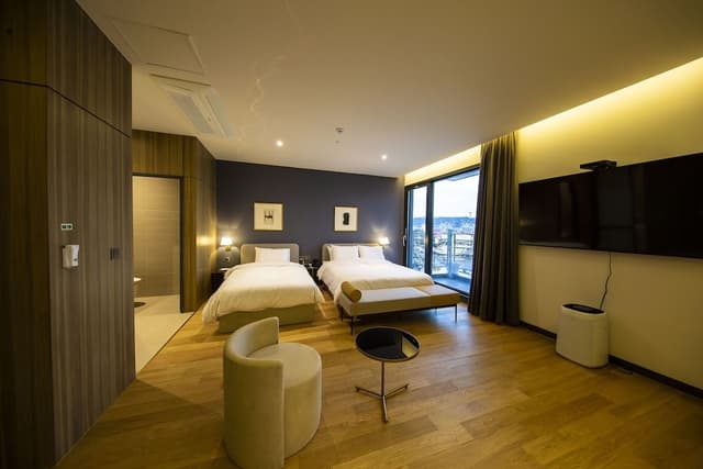 Royal Suite