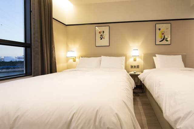 Deluxe Twin, Ocean View