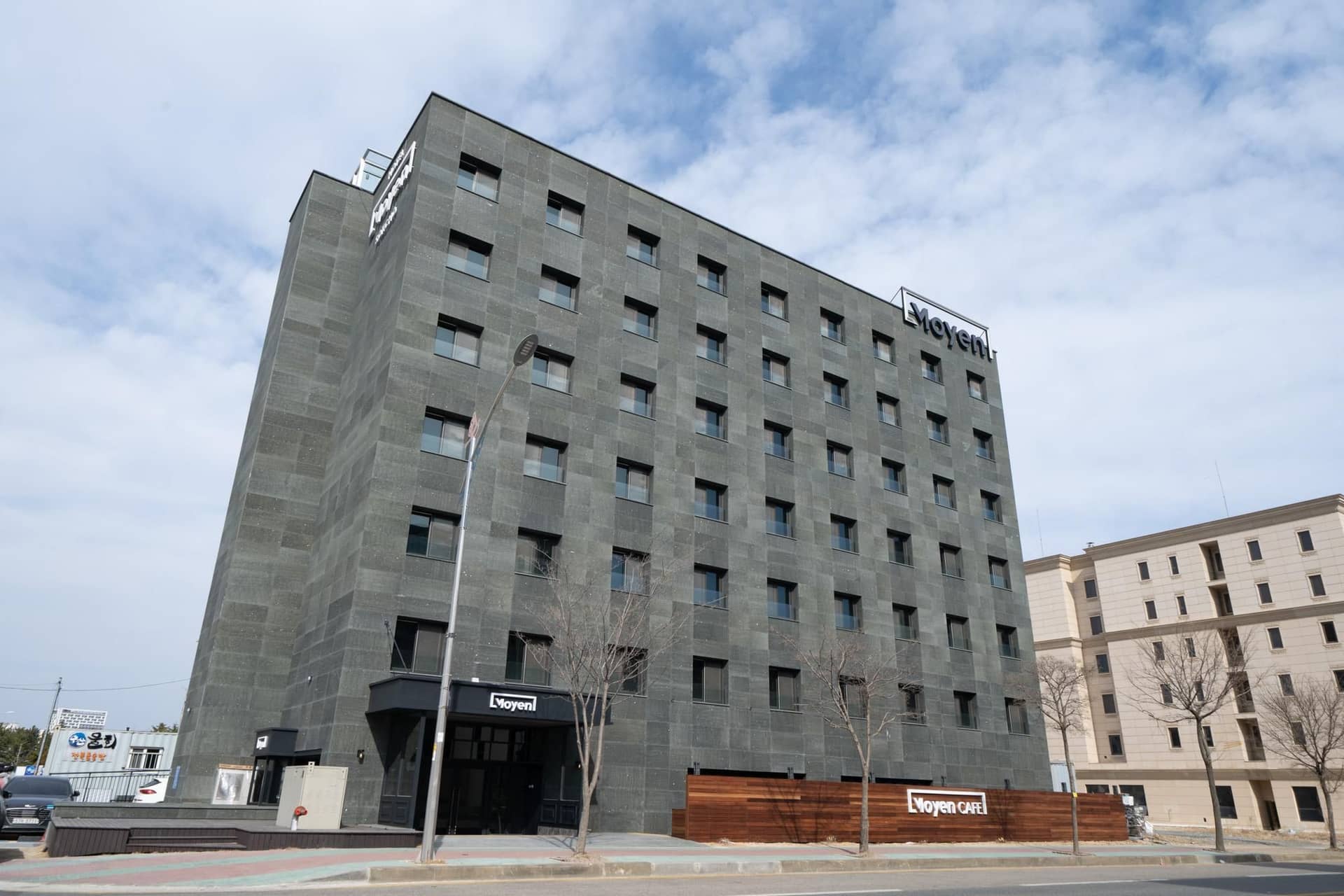 Moyen Hotel Sokcho Moyen Hotel Sokcho