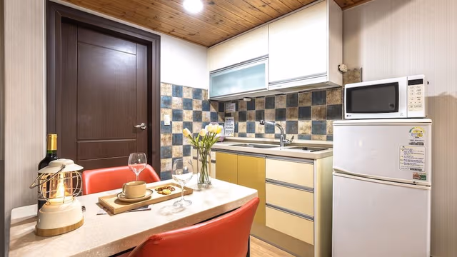 Basic Room, 1 Bedroom (lemon yeoseos)