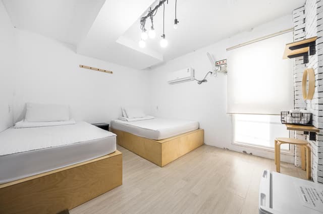 Basic Triple Room