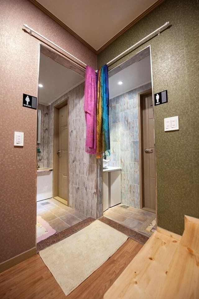 Shared Dormitory, Women only (6 persons)
