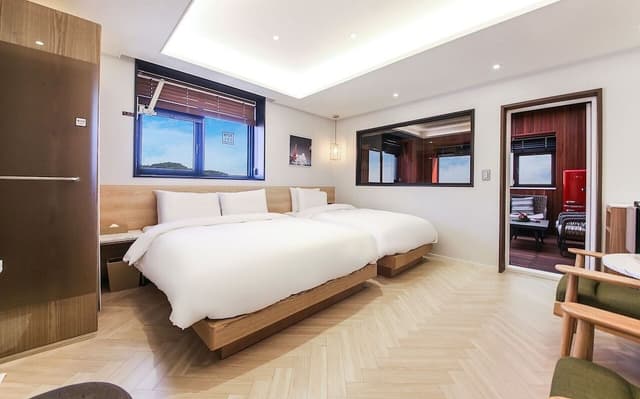 Family Suite, Ocean View (Spa, Netflix + Styler + Air purifier)