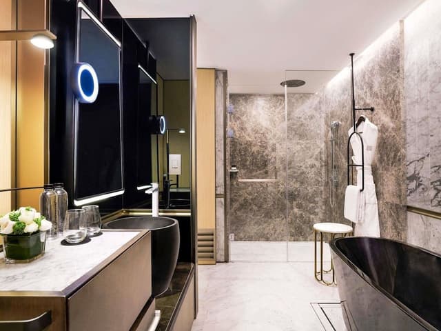 Classic Suite, 1 Bedroom (82 sm - King)
