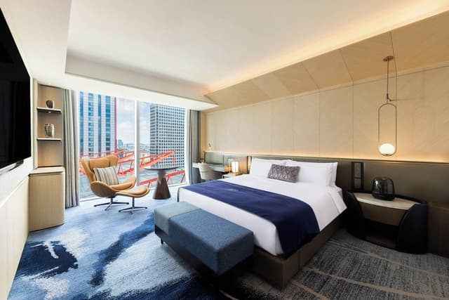 Signature Suite, 1 King Bed (Panorama View), (1 Bedroom)
