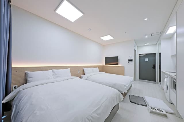 Family Twin Room (below 6kg, 1 pet allowed)
