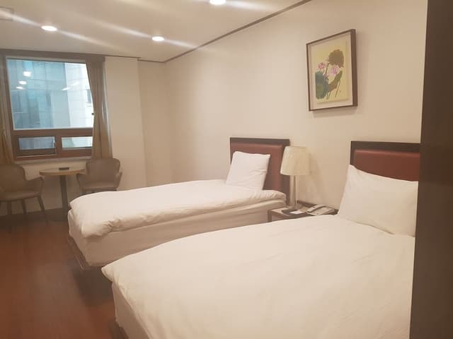Standard Twin Room, 2 Twin Beds (Children under 5 not allowed)