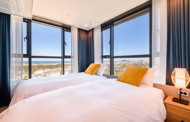 Suite 2 Bedrooms Ocean Panorama View